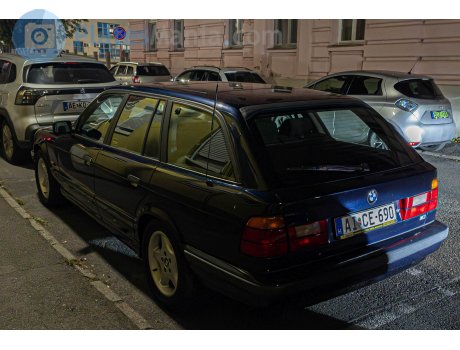 AI CE-690, BMW 5 Series