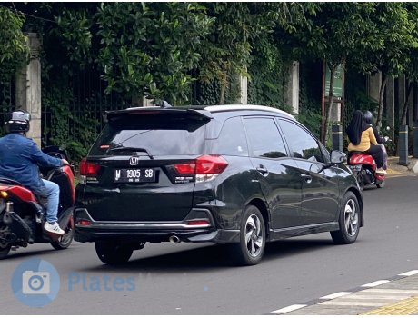 W 1905 SB, Honda Mobilio