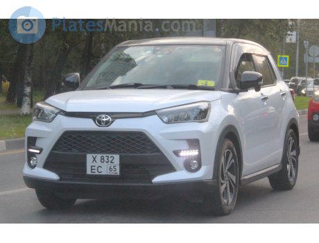 х832ес65, Toyota Raize