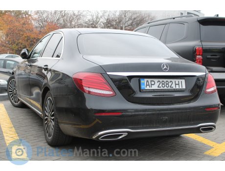 AP 2882 HI, Mercedes-Benz E-Klasse