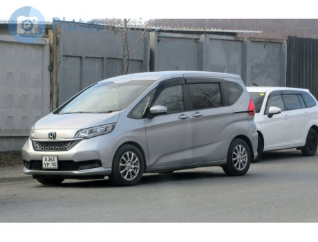 а263ур125, Honda Freed