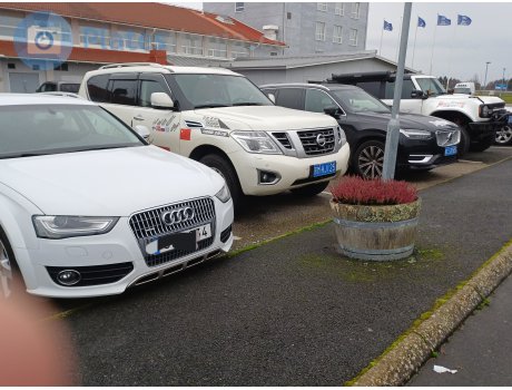 京M·HJ125, Nissan Patrol