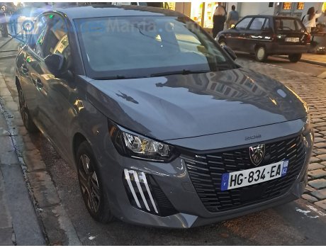 HG-834-EA, Peugeot 208