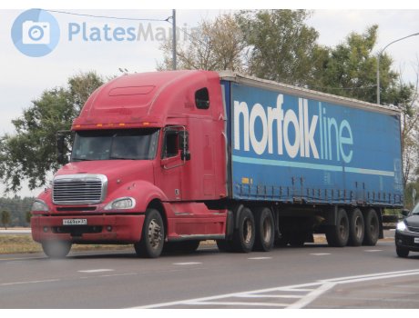 у669кр31, Freightliner Columbia