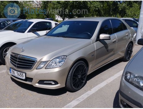 7B6 1455, Mercedes-Benz E-Klasse