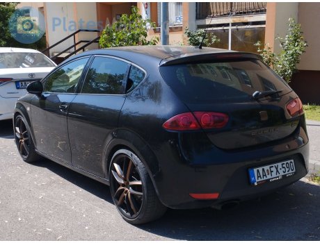 AA FX-590, SEAT León