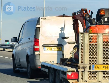 VHF-97-K, Mercedes-Benz Vito
