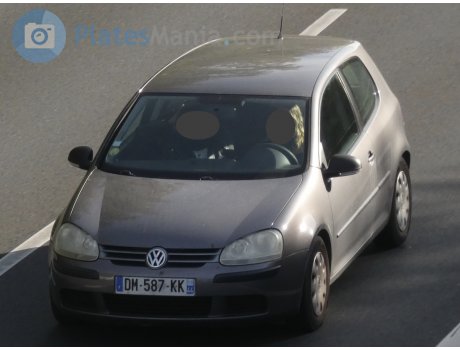 DM-587-KK, Volkswagen Golf