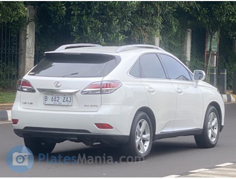 B 682 ZAJ, Lexus RX