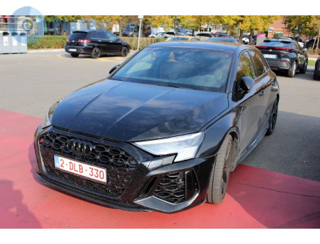 2-DLB-330, Audi RS3