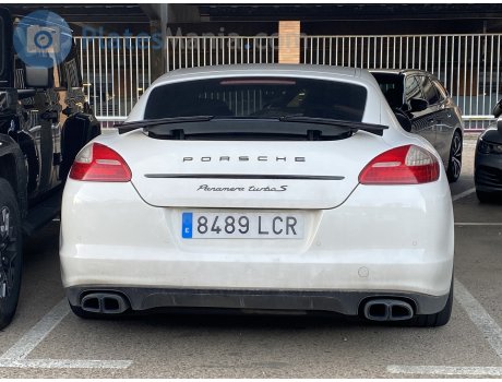 8489 LCR, Porsche Panamera