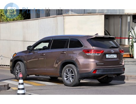 293 ANQ 17, Toyota Highlander