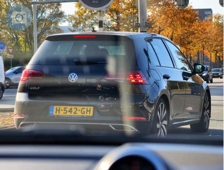 H-542-GH, Volkswagen Golf