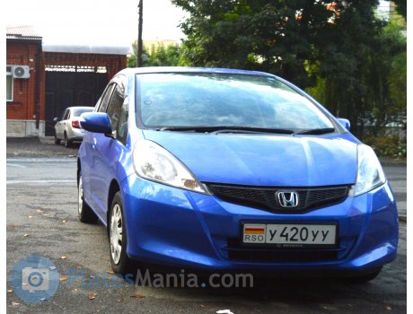 у420уу, Honda Jazz