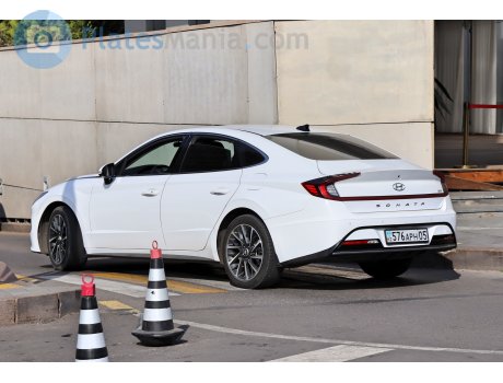 576 APH 05, Hyundai Sonata