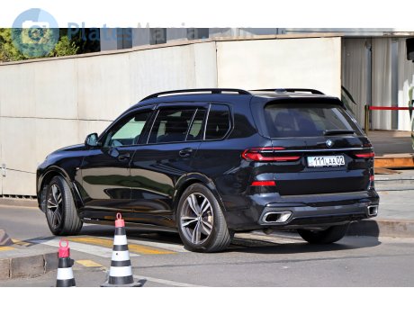 111 LAA 02, BMW X7