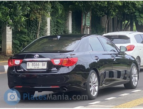 B 8066 BF, Toyota Mark X