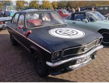 93-AF-08, Opel Ascona