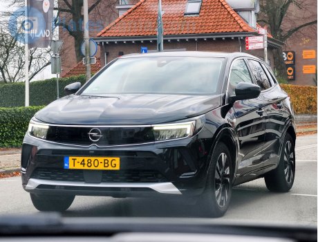 T-480-BG, Opel Grandland