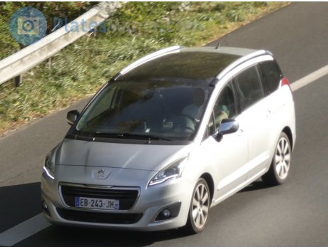 EB-243-JM, Peugeot 5008