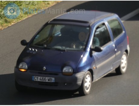 CY-466-WB, Renault Twingo