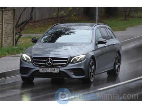 0026 OM-5, Mercedes-Benz E-Klasse