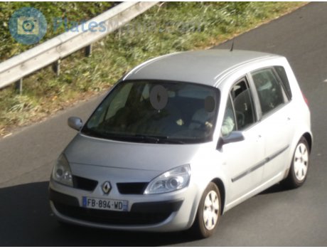 FB-894-WD, Renault Scénic