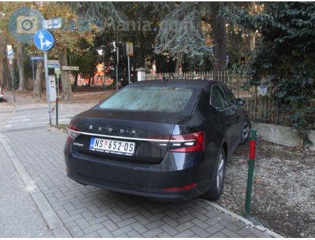 NS 652-OS, Skoda Superb