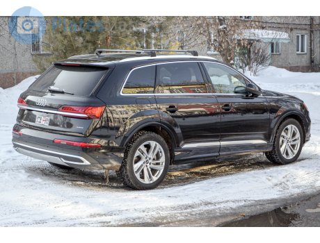 1728 KH, Audi Q7