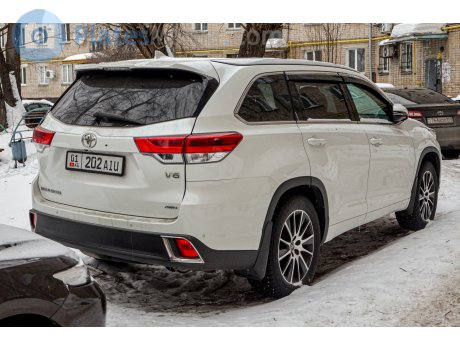 01 202 AIU, Toyota Highlander