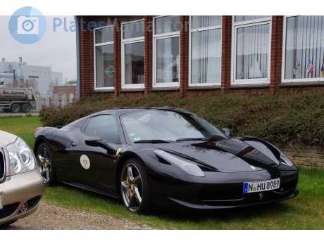 N HU 8989, Ferrari 458