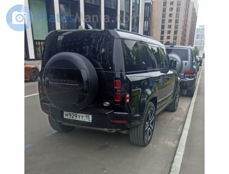 м929тт15, Land Rover Defender