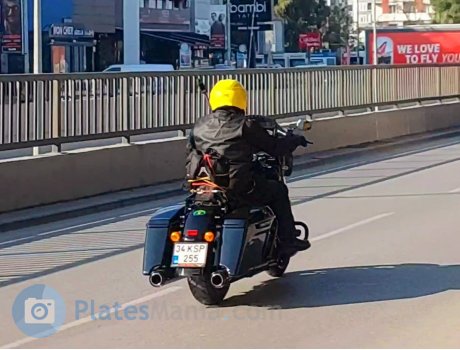 34 KSP 255, Harley-Davidson