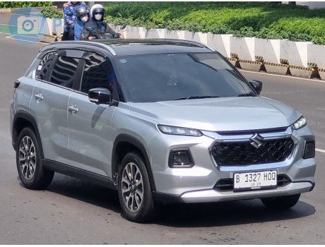 B 1327 HOQ, Suzuki Grand Vitara