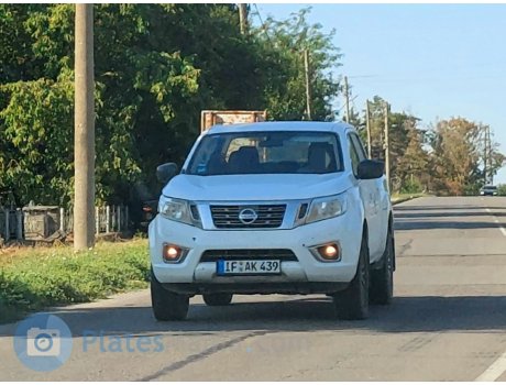 IF AK 439, Nissan Navara