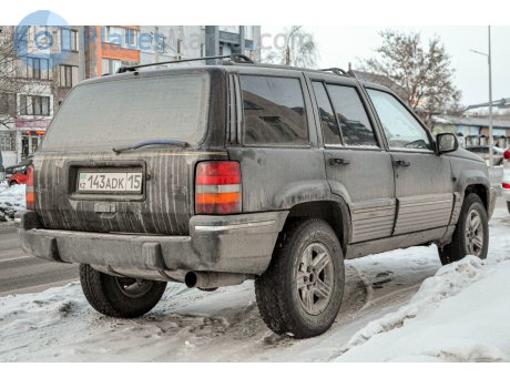 143 ADK 15, Jeep Grand Cherokee