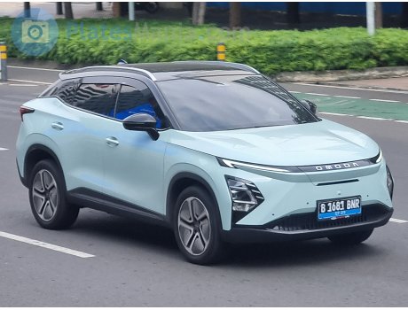 B 1681 BNR, Omoda C5