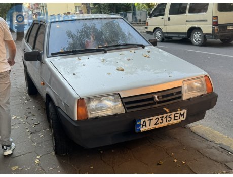 AT 2315 EM, Lada (VAZ) 21099