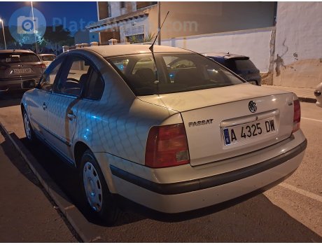 A 4325 DW, Volkswagen Passat