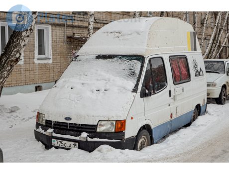 775 CLA 15, Ford Transit