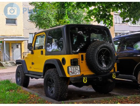 1232 MO-7, Jeep Wrangler