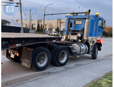 PP-7151, Freightliner FLA