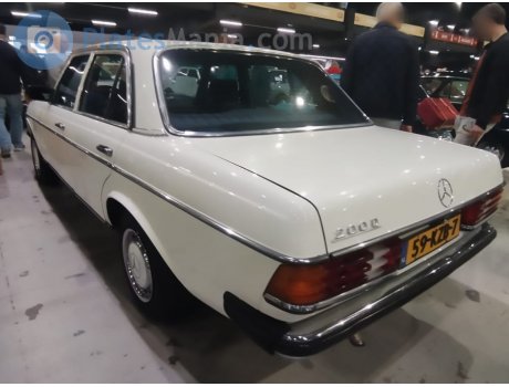 59-KZB-7, Mercedes-Benz E-Klasse