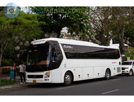 43F-007.82, Hyundai Universe