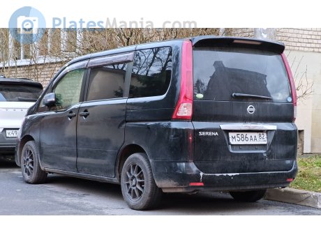 м586аа82, Nissan Serena