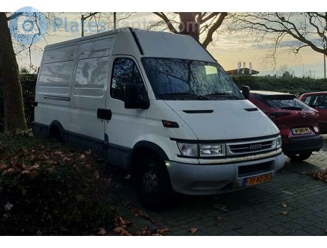 77-BZ-ZS, Iveco Daily