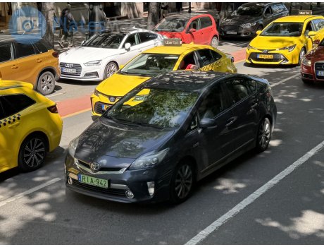 RIA-942, Toyota Prius