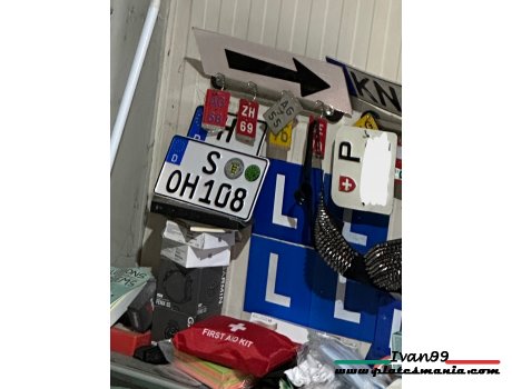 S OH 108, License plate without vehicle