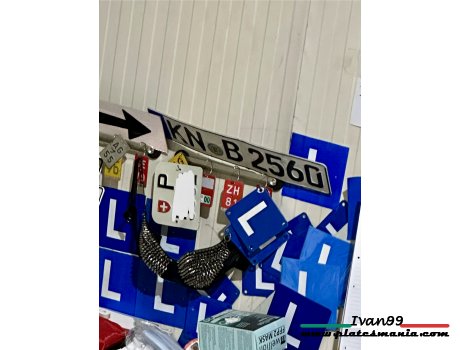 KN B 2560, License plate without vehicle