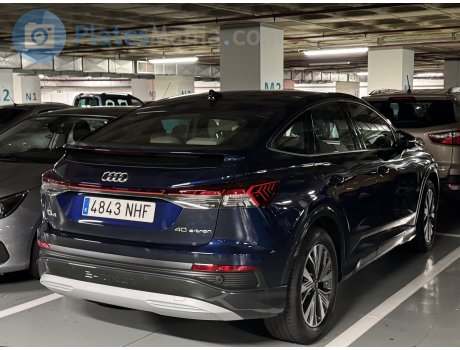 4843 NHF, Audi Q4 e-tron